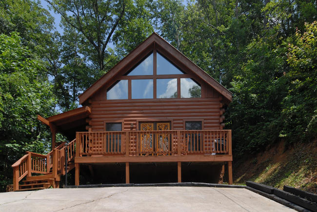 Secluded Two Bedroom Shagbark Pigeon Forge Affordable Cabin Rental